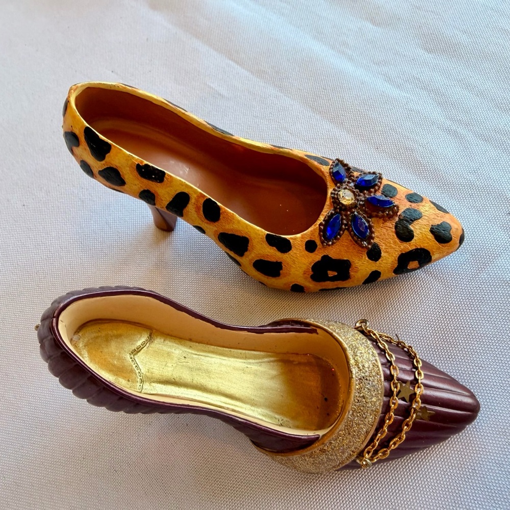 Seven Christmas Ornaments High Heels Miniature Figurines Shoe Collection - Picture 4 of 9